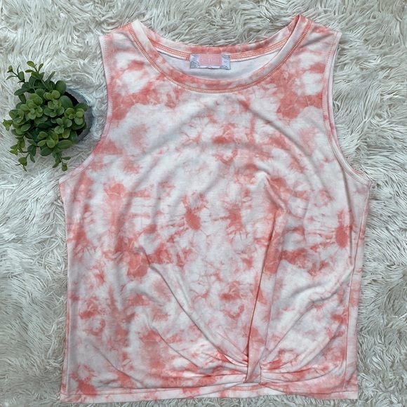 C+D+M Sleeveless Top ๐ Coral & White - Picture 3 of 12